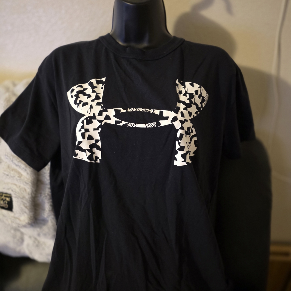 Under Armour Black Girlfriend Tee